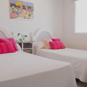Apartamento Paseo Del Rey - 2 Bedrooms Oceanfront, Fuengirola